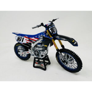 Miniature Moto Yamaha YZ450F Motocross of Nations Bike (Eli Tomac) 1:12